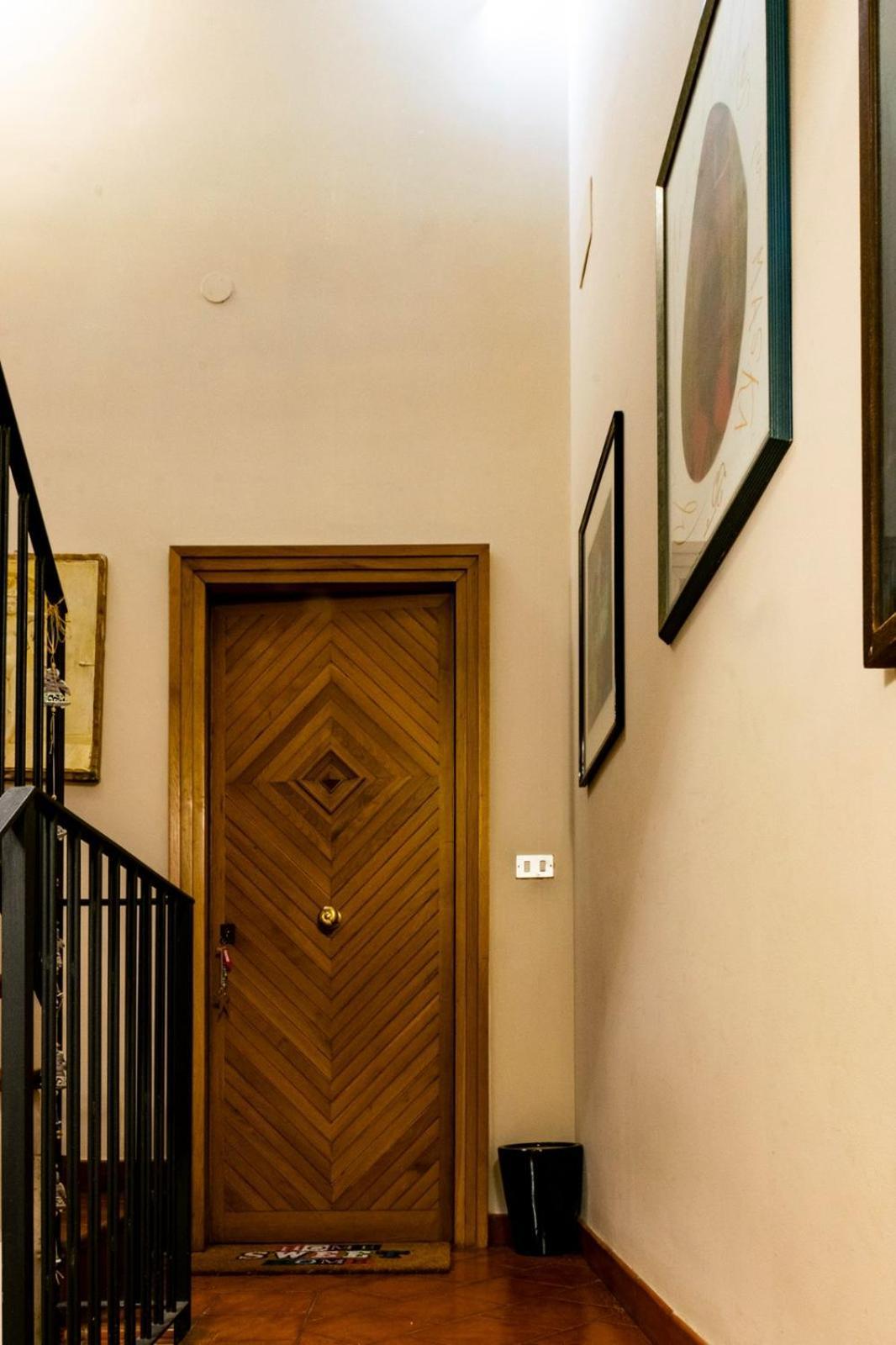 Palazzo Vaaz Apartment Mola di Bari Exterior photo